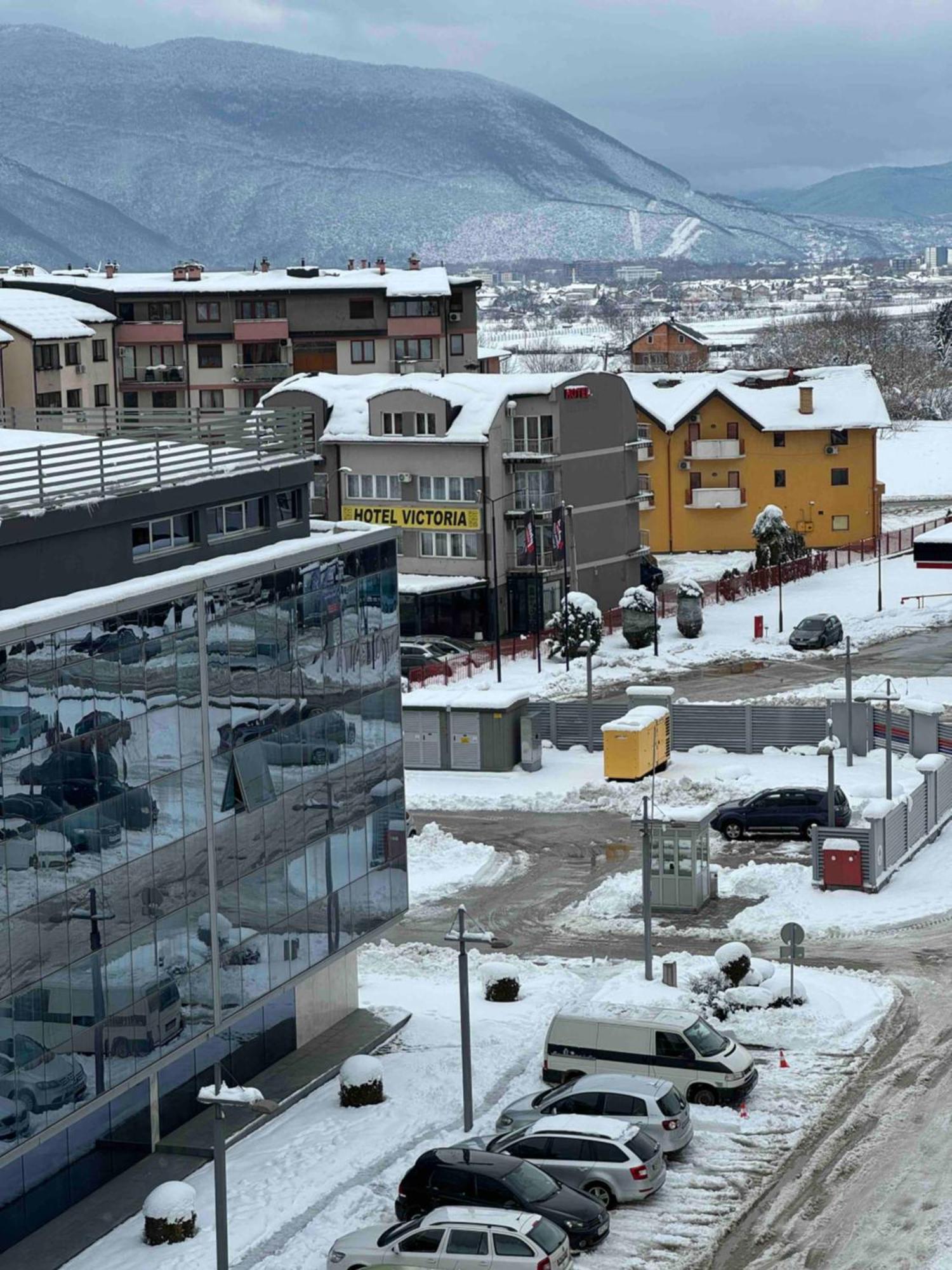 Hotel Victoria Lukavica المظهر الخارجي الصورة